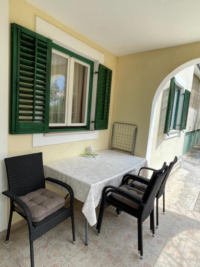 Apartments Antonija Punta Skala Next To Falkensteiner Resort เพทรอซาเน ภายนอก รูปภาพ