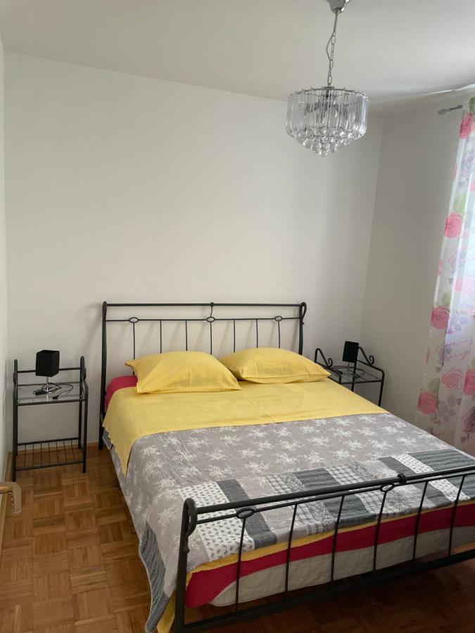 Apartments Antonija Punta Skala Next To Falkensteiner Resort เพทรอซาเน ภายนอก รูปภาพ