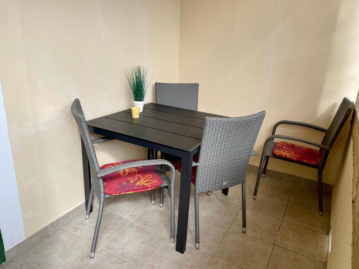 Apartments Antonija Punta Skala Next To Falkensteiner Resort เพทรอซาเน ภายนอก รูปภาพ