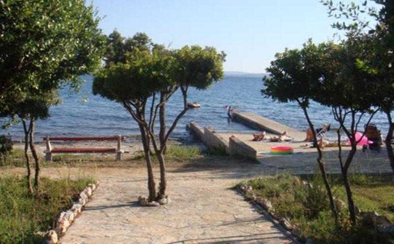 Apartments Antonija Punta Skala Next To Falkensteiner Resort เพทรอซาเน ภายนอก รูปภาพ