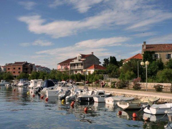 Apartments Antonija Punta Skala Next To Falkensteiner Resort เพทรอซาเน ภายนอก รูปภาพ