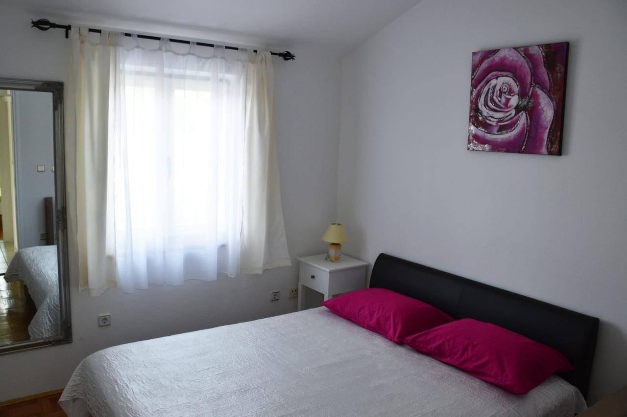 Apartments Antonija Punta Skala Next To Falkensteiner Resort เพทรอซาเน ภายนอก รูปภาพ